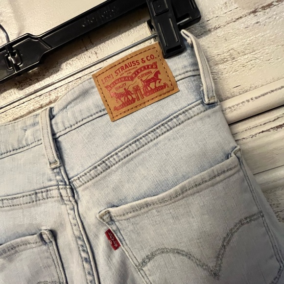 LEVI 521 HIGH RISE SKINNY JEANS - Picture 7 of 9